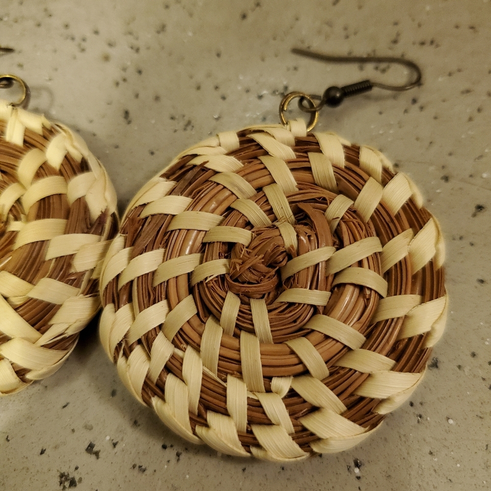 Sweetgrass Earrings - Picture 3 of 3